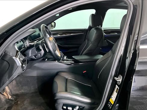 Used 2017 BMW 540i xDrive AWD/4WD image 9