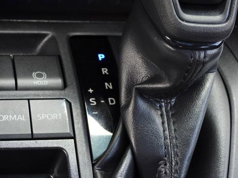 Used 2019 Toyota RAV4 XLE image 51