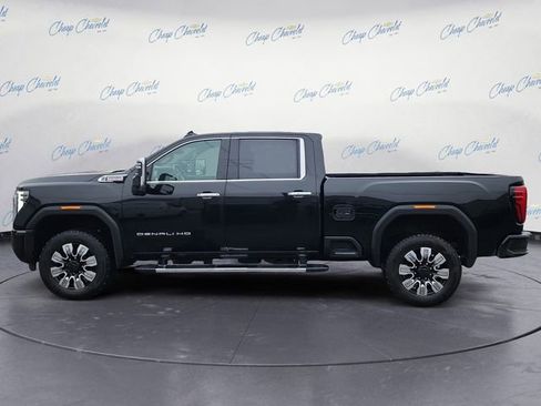 Used 2024 GMC Sierra 2500 Denali w/ Denali Reserve Package image 2