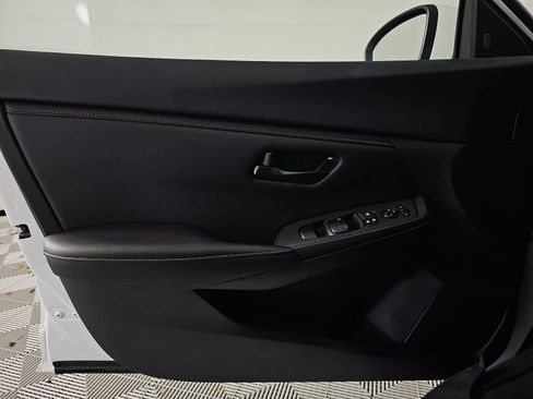 Certified 2025 Nissan Sentra S FWD image 23