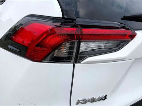 Certified 2025 Toyota RAV4 XLE image 28
