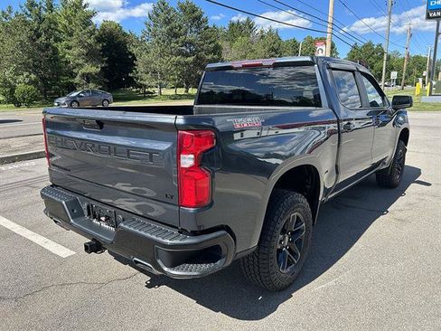 Used 2020 Chevrolet Silverado 1500 LT Trail Boss w/ Convenience Package AWD/4WD image 5