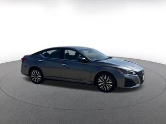 Used 2024 Nissan Altima 2.5 SV video 2
