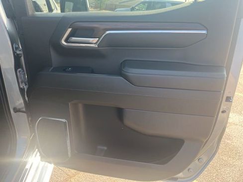 Used 2024 GMC Sierra 1500 SLT w/ SLT Premium Plus Package AWD/4WD image 15