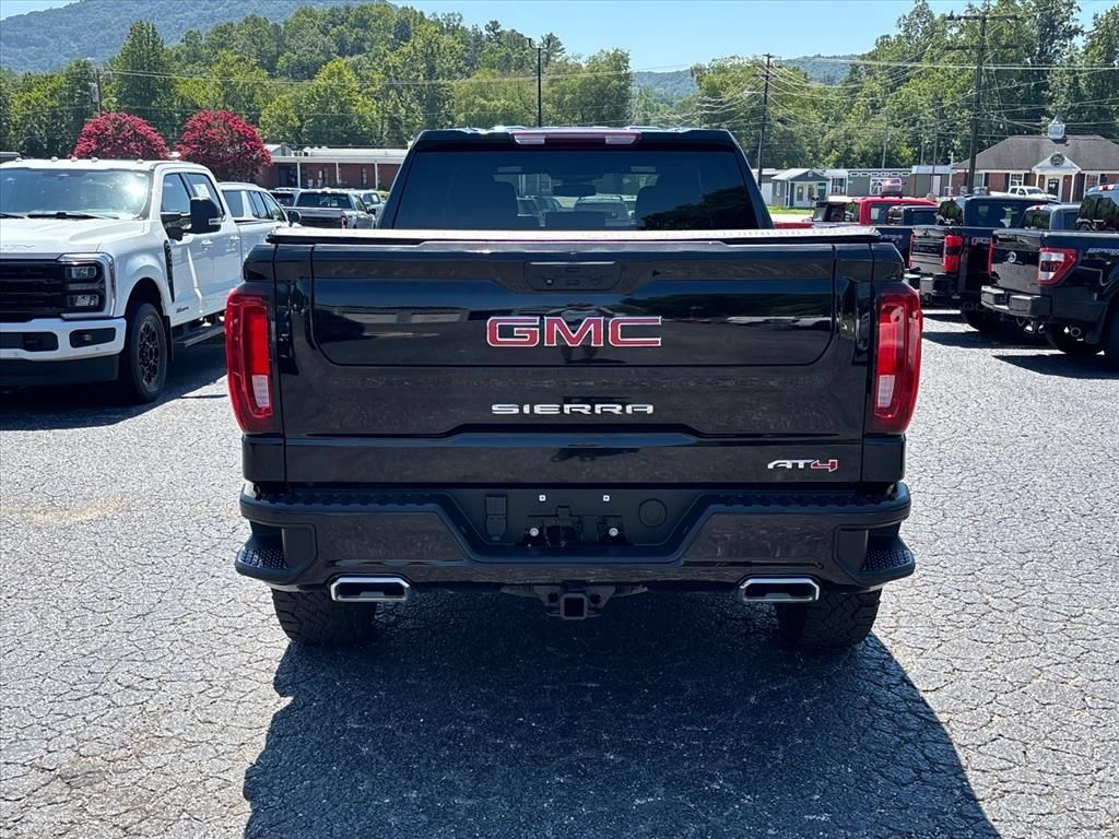 Used 2023 GMC Sierra 1500 AT4 AWD/4WD image 6