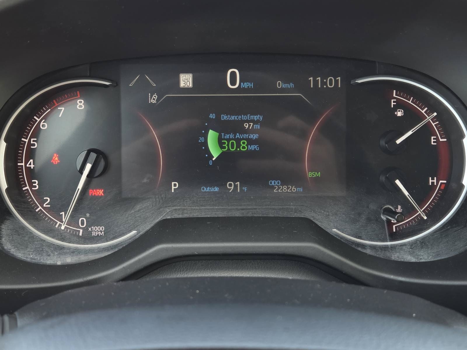 Used 2024 Toyota RAV4 XLE FWD image 21
