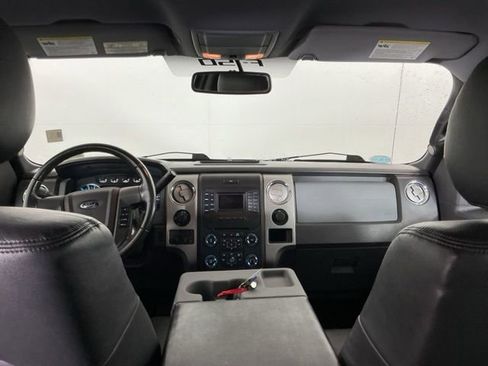 Used 2013 Ford F150 XLT w/ XLT Chrome Pkg image 18