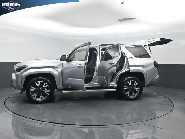 Used 2025 Toyota 4Runner TRD Sport Premium RWD image 28
