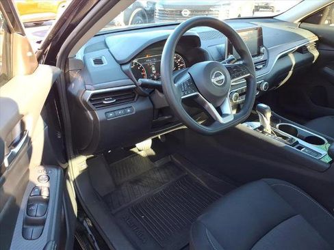 Certified 2024 Nissan Altima 2.5 SV image 17