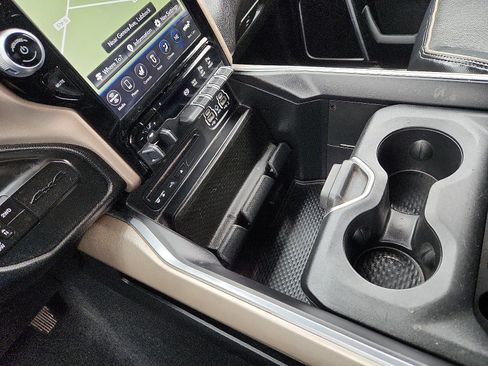 Used 2019 RAM 2500 Laramie AWD/4WD image 20