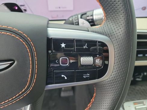New 2026 Genesis GV70 3.5T Sport Prestige AWD/4WD image 21