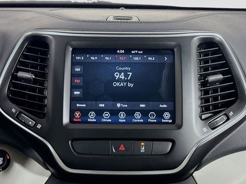 Used 2022 Jeep Cherokee Latitude Lux w/ Sun & Sound Group image 25