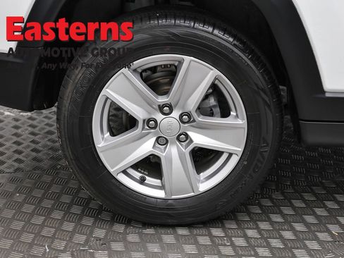 Used 2022 Jeep Compass Latitude w/ Convenience Group AWD/4WD image 30