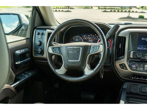 Used 2015 GMC Sierra 1500 Denali AWD/4WD image 22