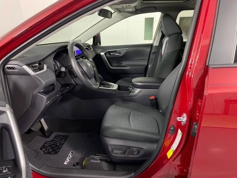 New 2025 Toyota RAV4 XLE w/ Convenience Package image 7