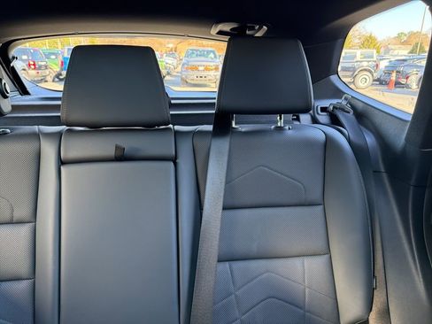 Used 2025 BMW X1 xDrive28i image 12