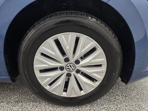 Used 2020 Volkswagen Jetta S FWD image 35