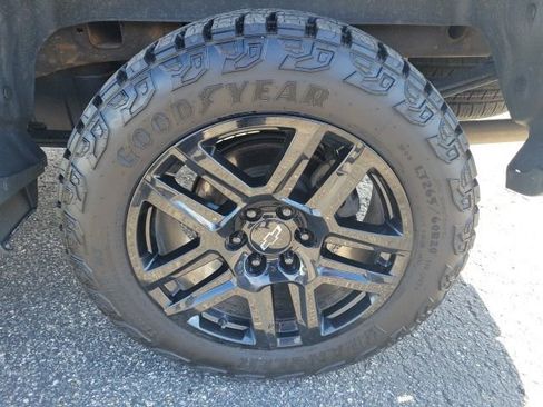 Used 2021 Chevrolet Silverado 1500 Custom Trail Boss image 13