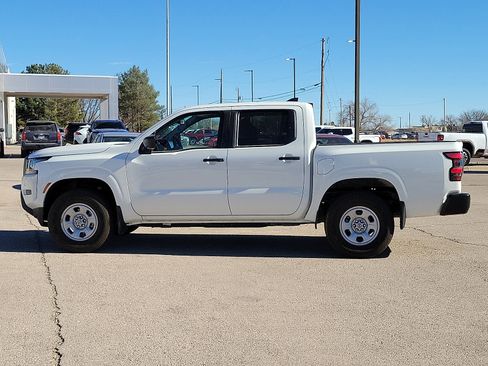 Used 2024 Nissan Frontier S w/ Technology Package image 2