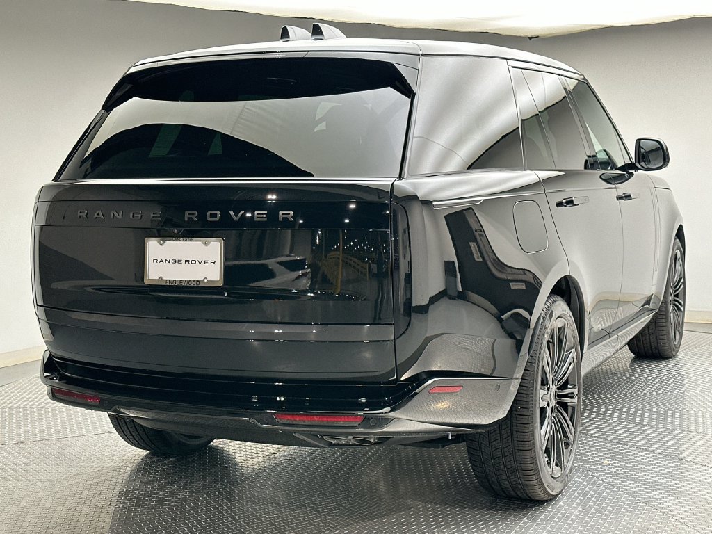 New 2027 Land Rover Range Rover SE AWD/4WD image 3