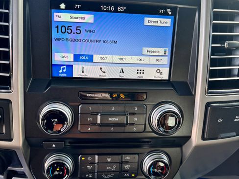 Used 2018 Ford F150 King Ranch w/ Equipment Group 601A Luxury image 18