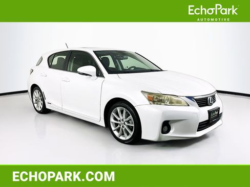 Used 2011 Lexus CT 200h image 1