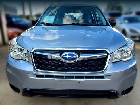 Used 2014 Subaru Forester 2.5i AWD/4WD image 3