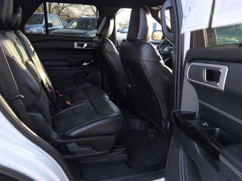 Used 2022 Ford Explorer ST image 49