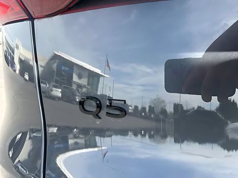 Certified 2025 Audi Q5 Premium w/ Convenience Package AWD/4WD image 14