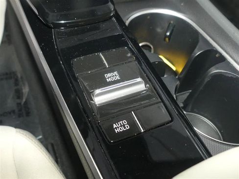 Used 2022 Hyundai Sonata SEL w/ Convenience Package FWD image 40