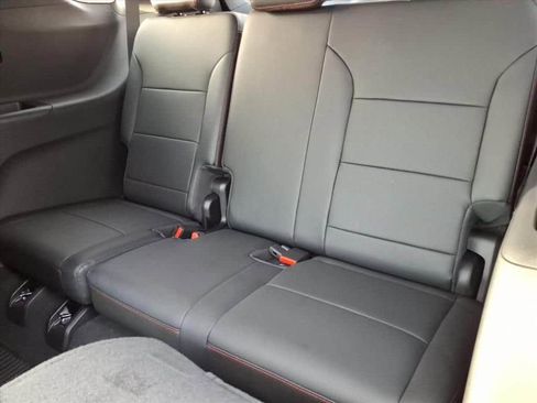 New 2026 Chevrolet Traverse Z71 w/ Driver Confidence Package image 16