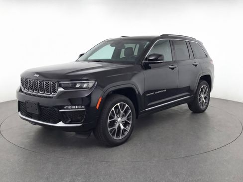 Used 2022 Jeep Grand Cherokee Summit AWD/4WD image 1