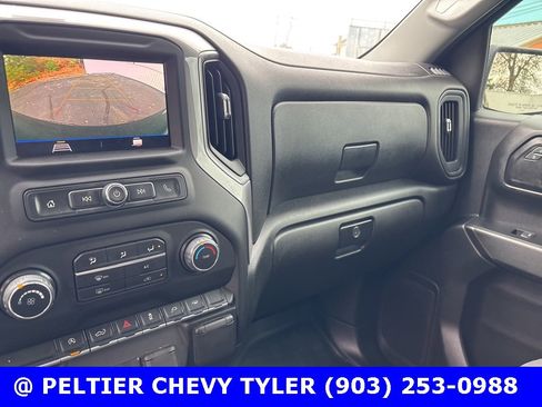 Used 2021 Chevrolet Silverado 1500 Custom image 16