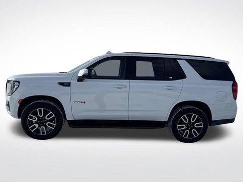 Used 2024 GMC Yukon AT4 AWD/4WD image 11