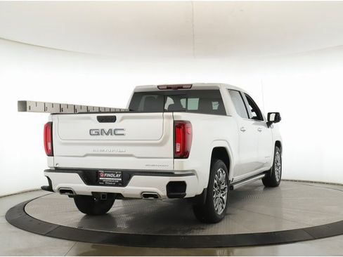 Used 2025 GMC Sierra 1500 Denali Ultimate image 7
