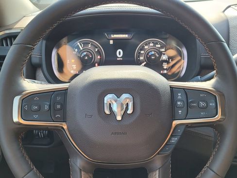 New 2025 RAM 2500 Limited AWD/4WD image 21