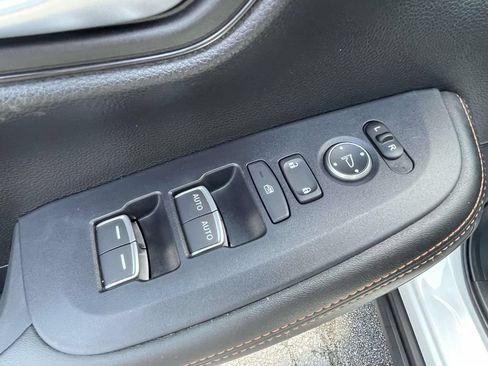 Used 2024 Honda HR-V Sport image 14