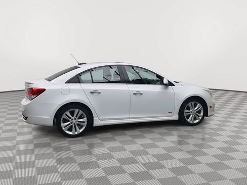 Used 2016 Chevrolet Cruze LTZ w/ Sun, Sound and Sport Package FWD image 38