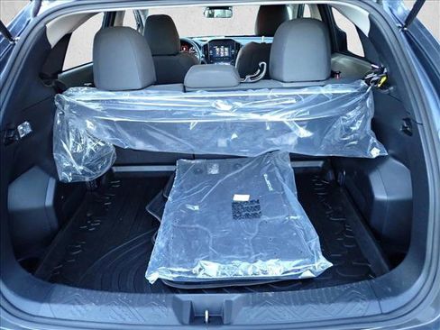 Certified 2024 Subaru Crosstrek 2.0i image 8