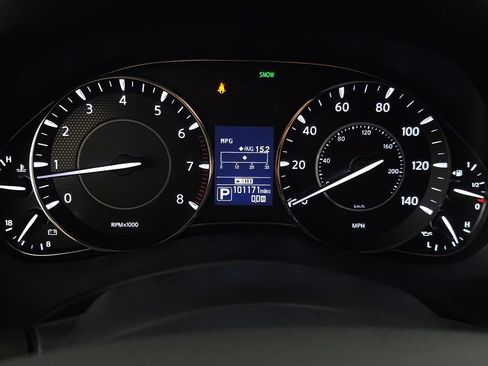 Used 2020 Nissan Armada Platinum w/ Captain's Chairs Package AWD/4WD image 21