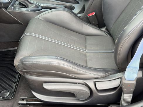 Used 2022 Hyundai Veloster N image 14