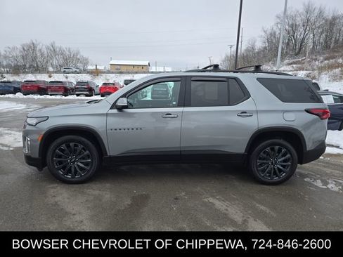 Used 2023 Chevrolet Traverse RS w/ LPO, Floor Liner Package image 2