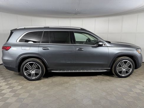 Used 2023 Mercedes-Benz GLS 450 4MATIC image 19