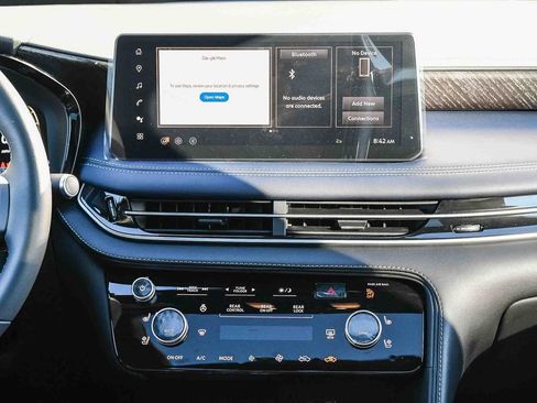 Certified 2026 INFINITI QX60 Sport w/ Dark Cargo Package AWD/4WD image 13