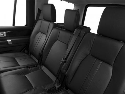 Used 2014 Land Rover LR4 HSE image 17