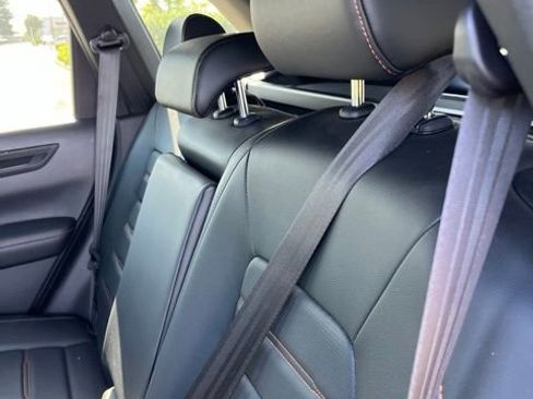 Used 2025 Honda CR-V Sport-L image 9