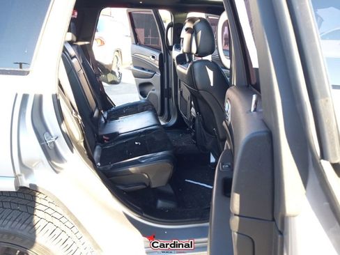 Used 2018 Jeep Grand Cherokee Altitude image 22