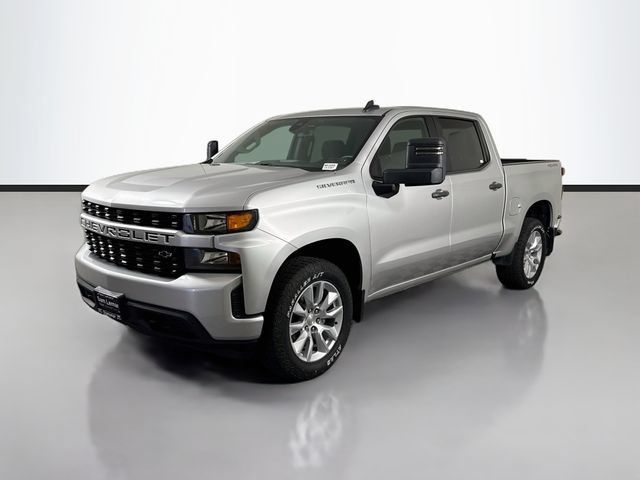 Used 2022 Chevrolet Silverado 1500 Custom w/ Safety Confidence Package AWD/4WD image 3
