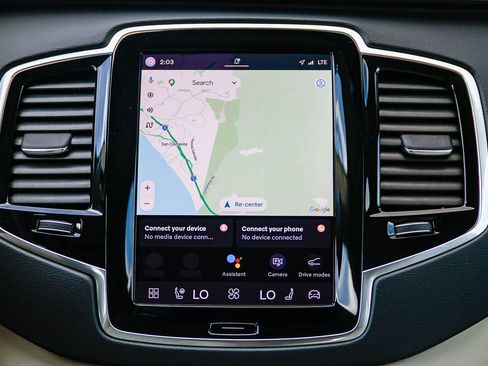 Used 2024 Volvo XC90 T8 Ultimate w/ Protection Package Premier image 16