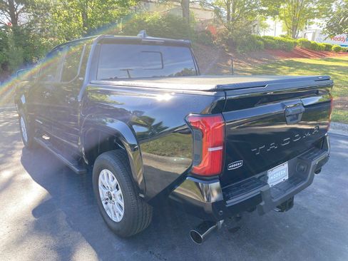 Certified 2024 Toyota Tacoma SR5 w/ SR5 Upgrade Package RWD image 7